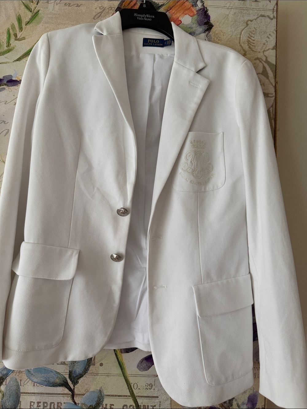 Ralph Lauren crest woman, blazer size 8